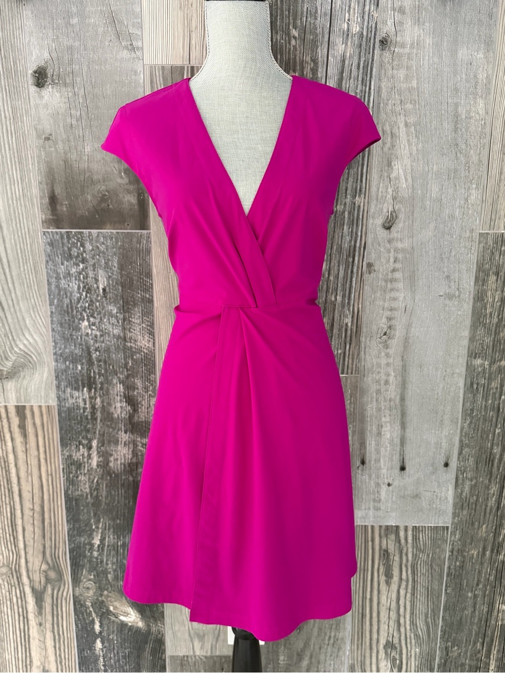 Riani Twist Front Sleeveless Shift Dress